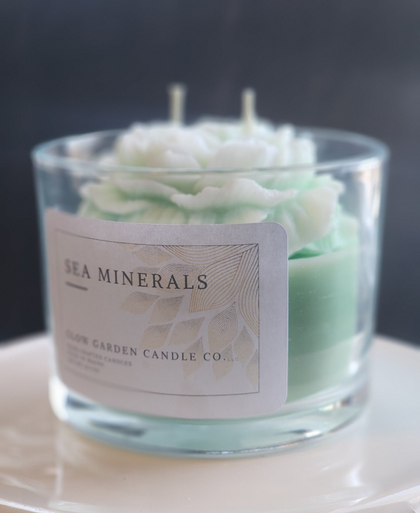 Sea Minerals 10.5 oz candle with flower